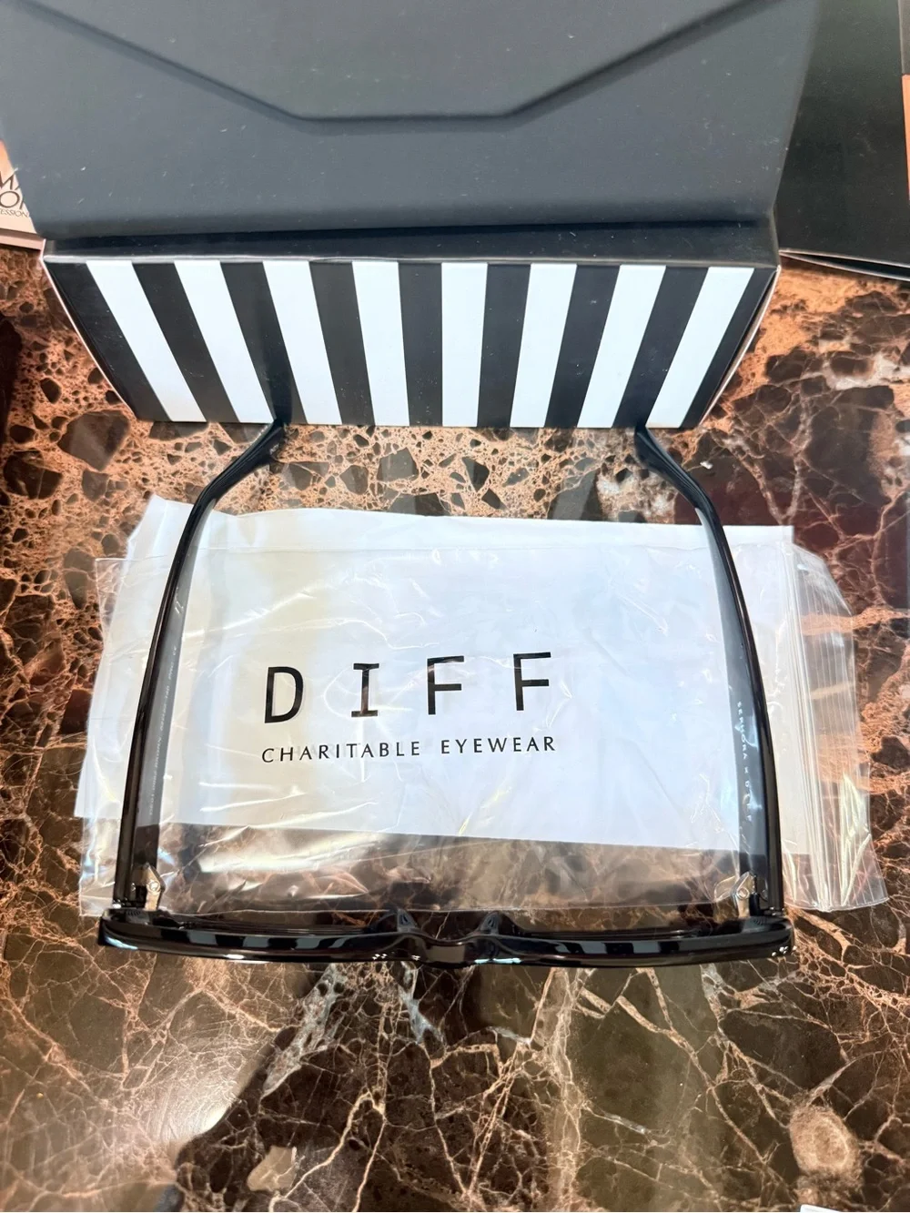 Diff Eyewear Black Rectangular Sunglasses